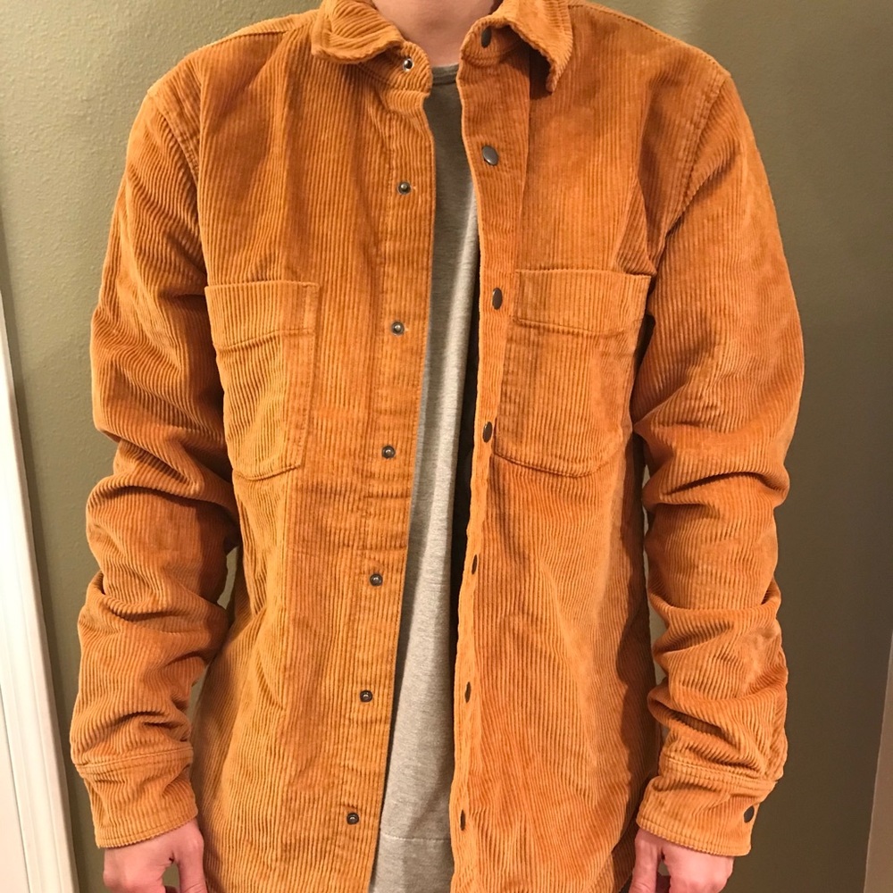 Corduroy over shirt